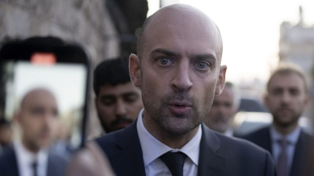La diplomatie française en crise : l’ambassadeur de France en Israël accuse Israël de provoquer l’antisémitisme