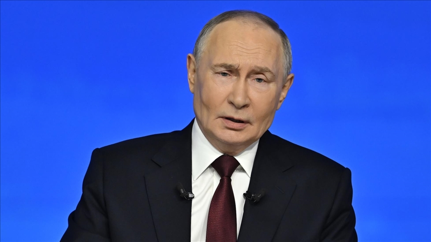 Poutine répond à Macron : une audace inquiétante pour un dialogue instable en Ukraine ?