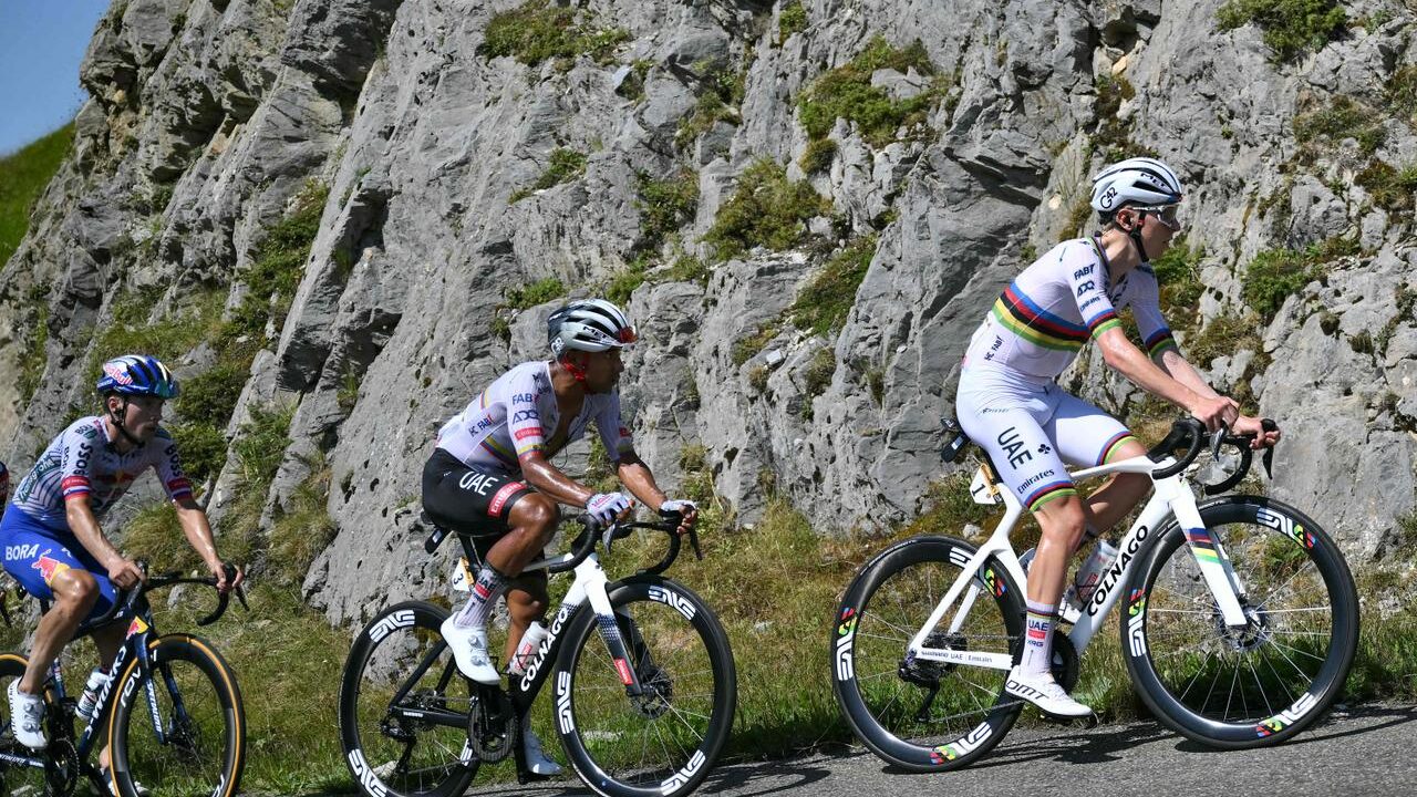 La France se lance dans une course aux pôles… au détriment de ses citoyens