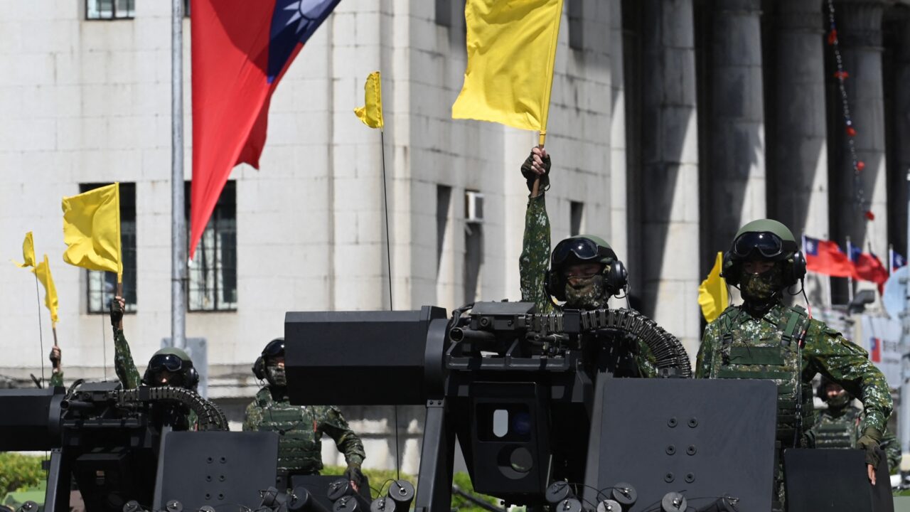 Une livraison massive d’armes aux autorités taïwanaises : une escalade inquiétante dans les relations sino-américaines